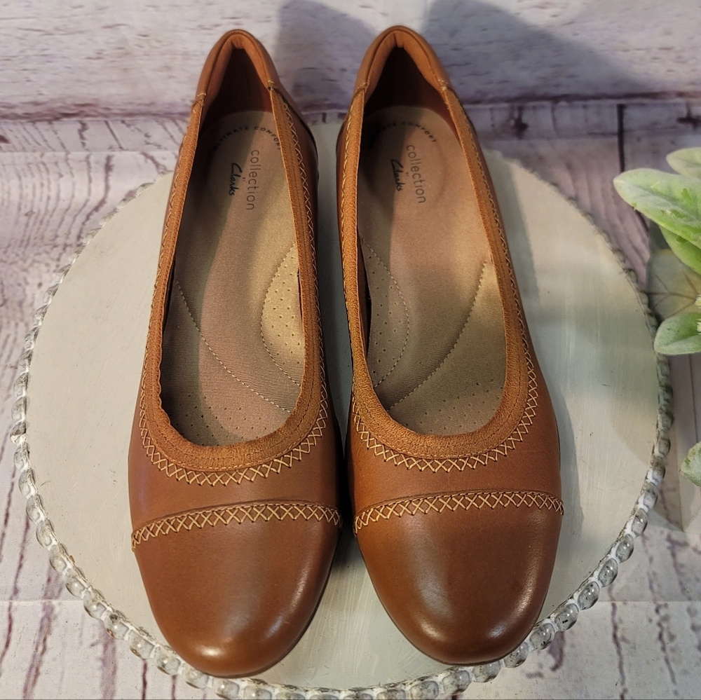 Clarks Collection Sara Bay Ballet Flats -Caramel- Brand New in Box - Picture 4 of 15